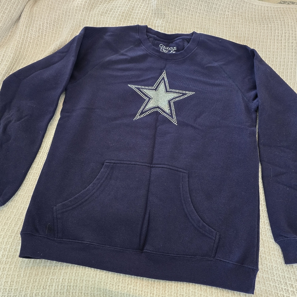 Dallas Cowboys Bedazzled Star Sweatshirt - Size XL